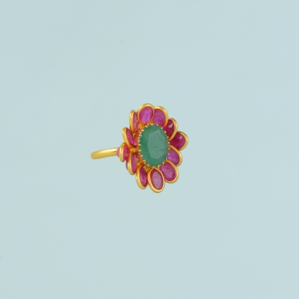 22k Gold Precia Floral Ring