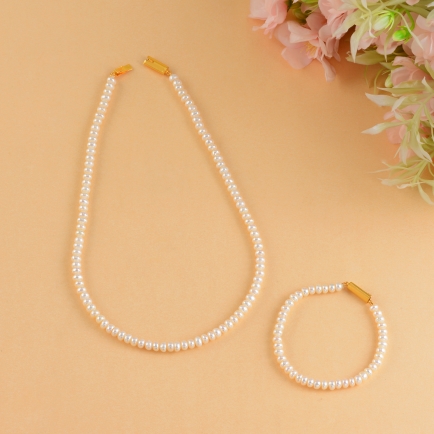 Single Line Pearl String and Bracelet