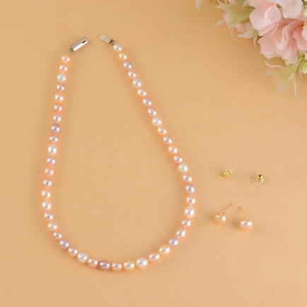 Elegant Peach Color Pearl Necklace Set