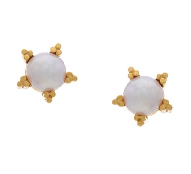 Pearl And  Gold Flower Studs | GTWS130P