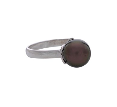 Tahiti Button Pearl Finger Ring