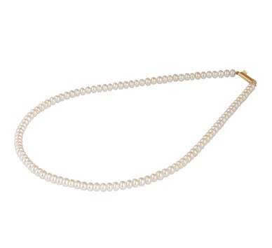 Classic Button Pearl String