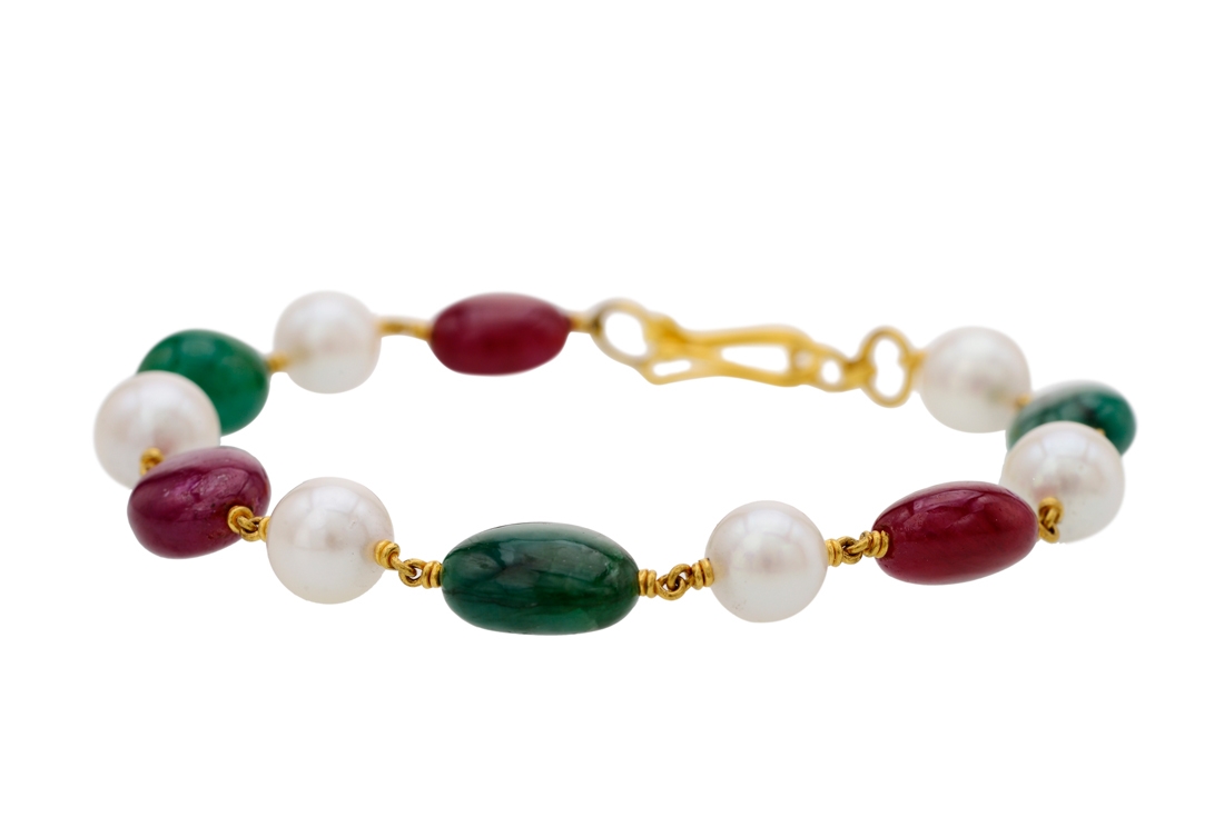 26.65 ct Ruby Gemstone & Emerald Bead Bracelet with Silver Finding- Great  Gift | ZeeDiamonds
