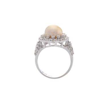 Pearl & Diamonds Finger Ring