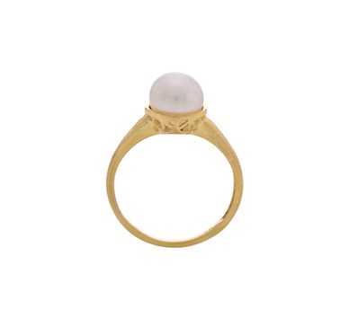 Classic Pearl Finger Ring