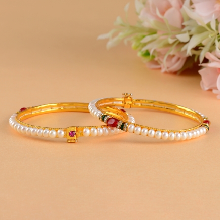 Pearl Bangles Design | BG136