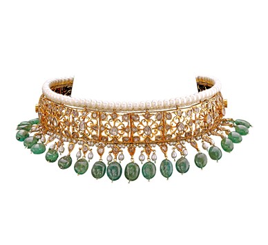 18-ct gold elegant bridal choker with emerald and pearls