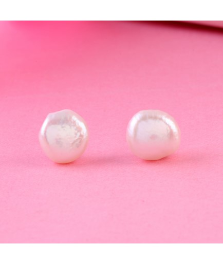 White Irregular Fresh water Pearls Earstuds in Silver